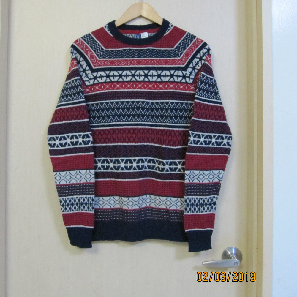 H&M DividCo Knit Sweater-Regular S